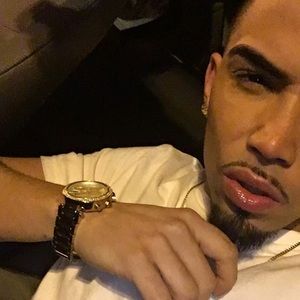 Meet your Posher, Manuel